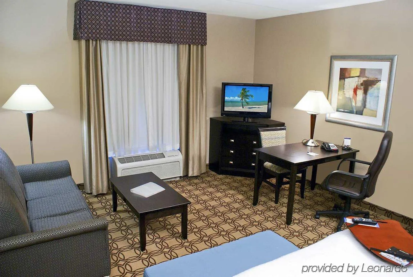 Hampton Inn & Suites Charlotte-Airport 3*, Charlotte