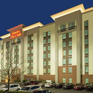 Hampton & Arrowood Rd Hotel