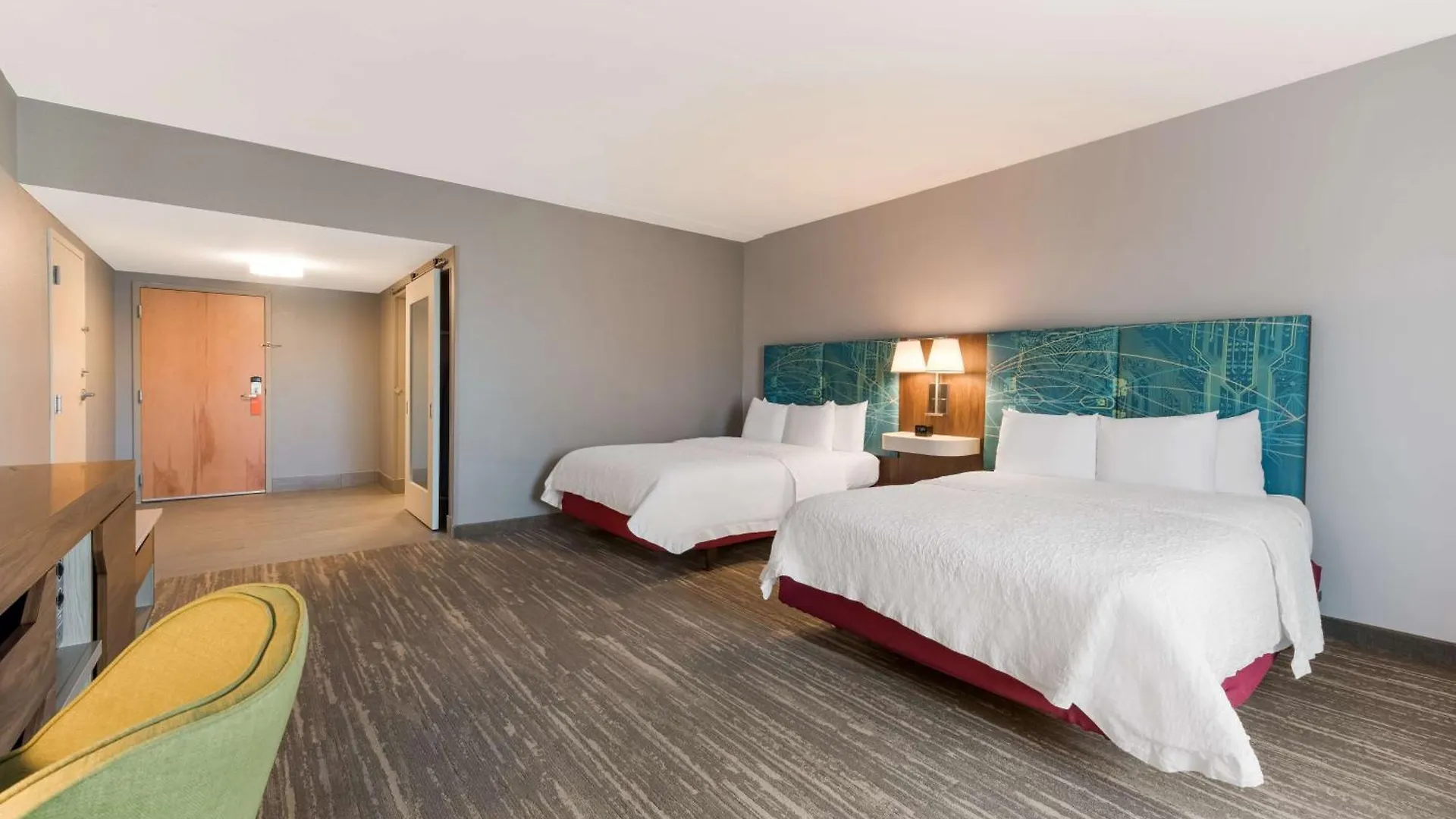 Hampton Inn & Suites Charlotte-Airport 3*, Charlotte USA