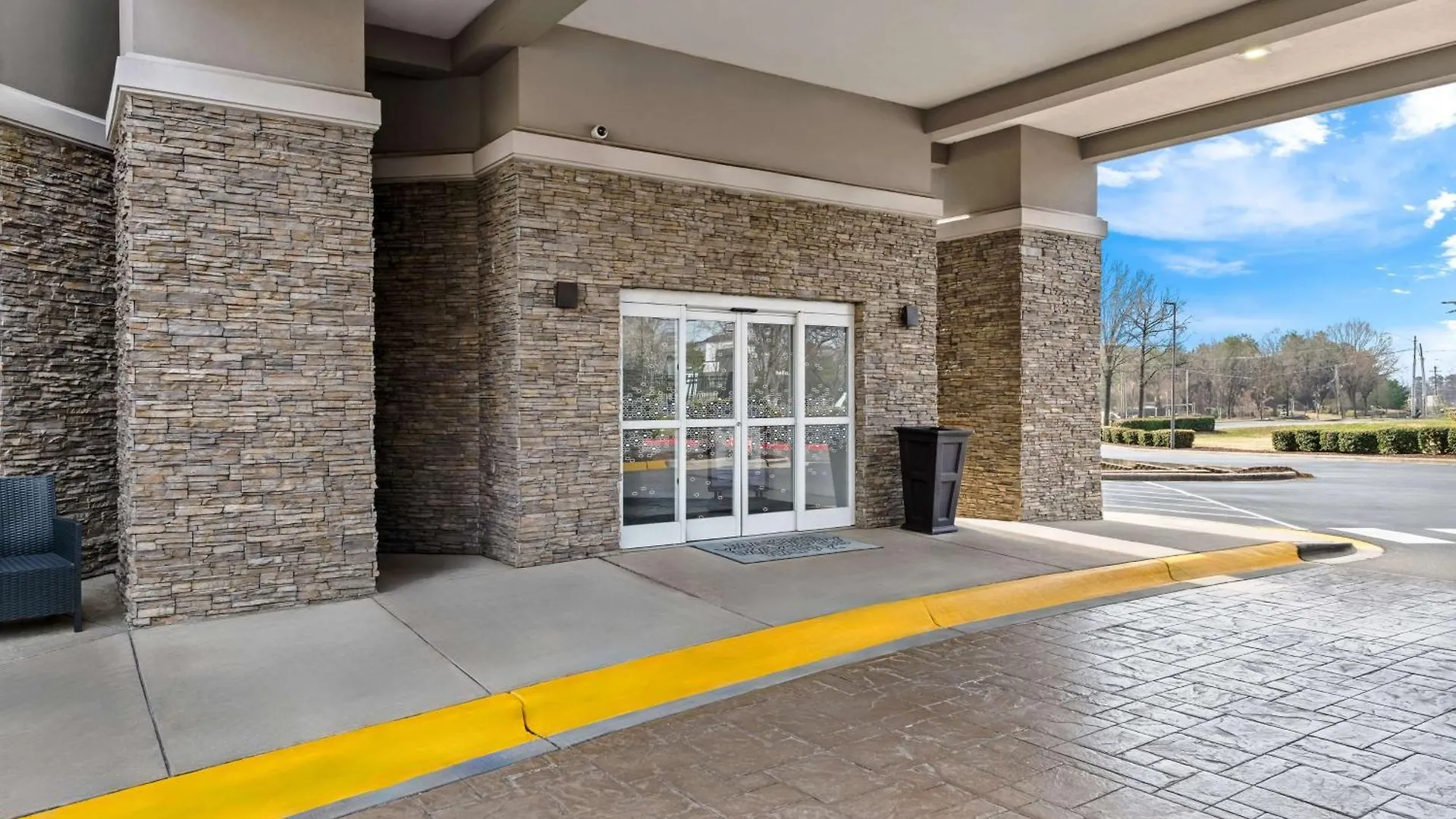 *** Hotel Hampton Inn & Suites Charlotte-Airport USA