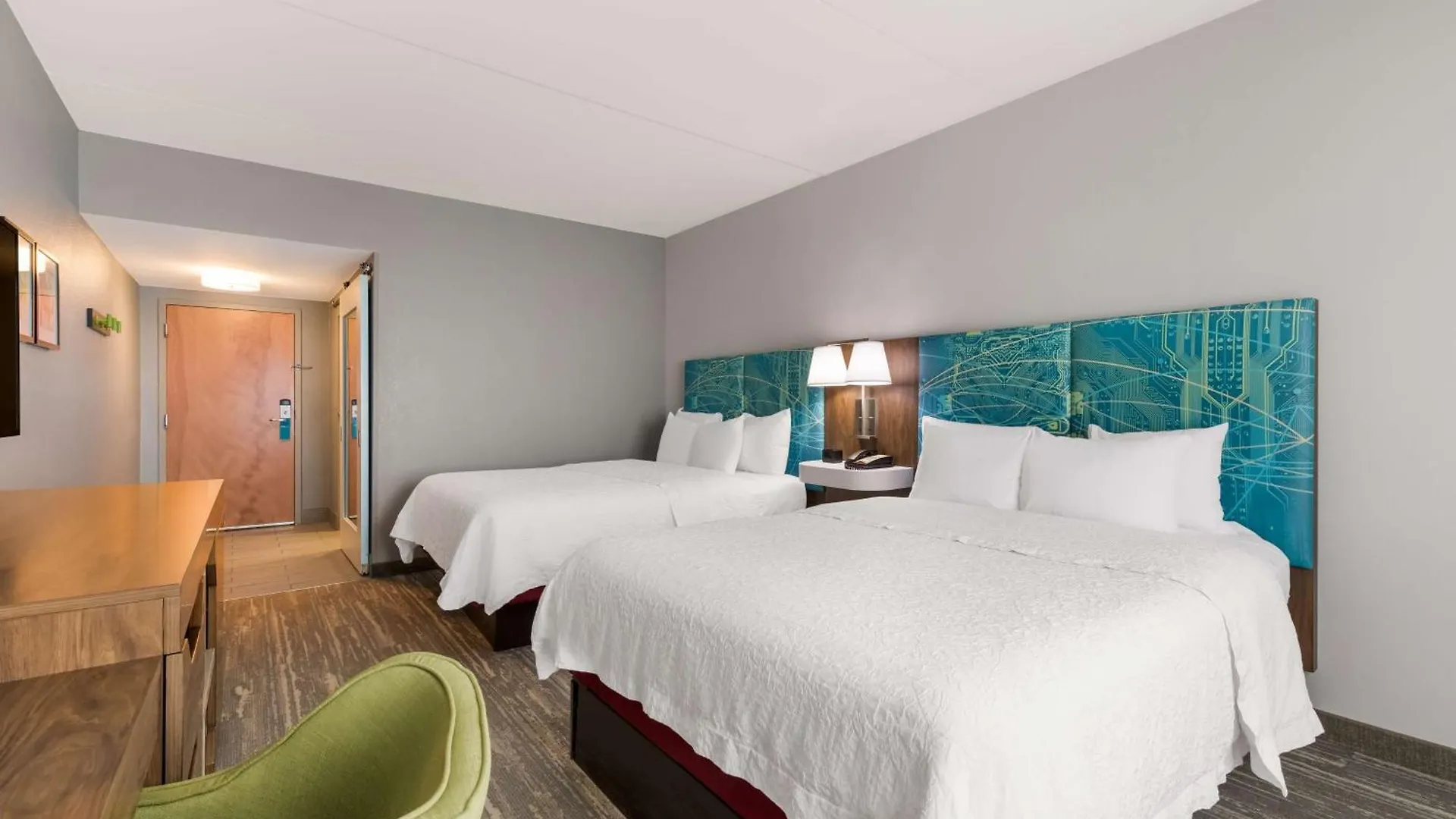 *** Hotel Hampton Inn & Suites Charlotte-Airport United States