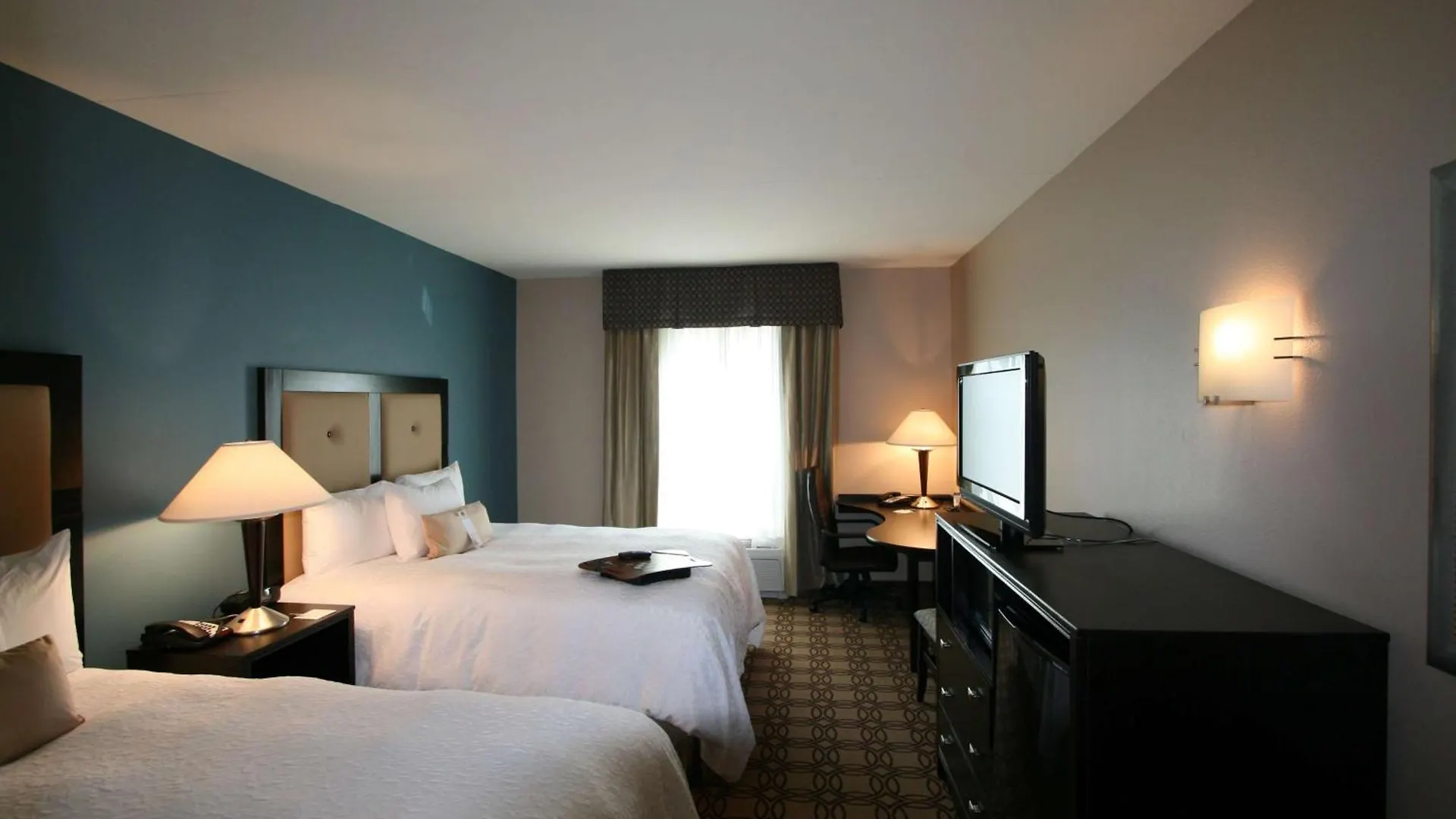 Hampton Inn & Suites Charlotte-Airport Charlotte