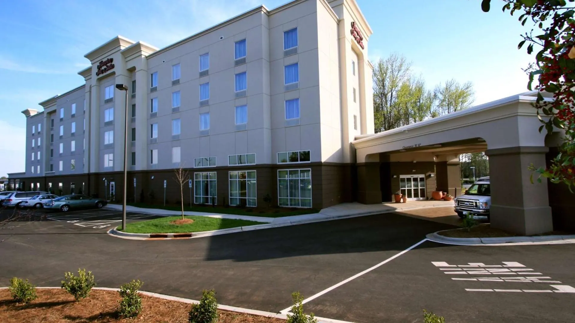 Hampton Inn & Suites Charlotte-Airport Hotel Charlotte