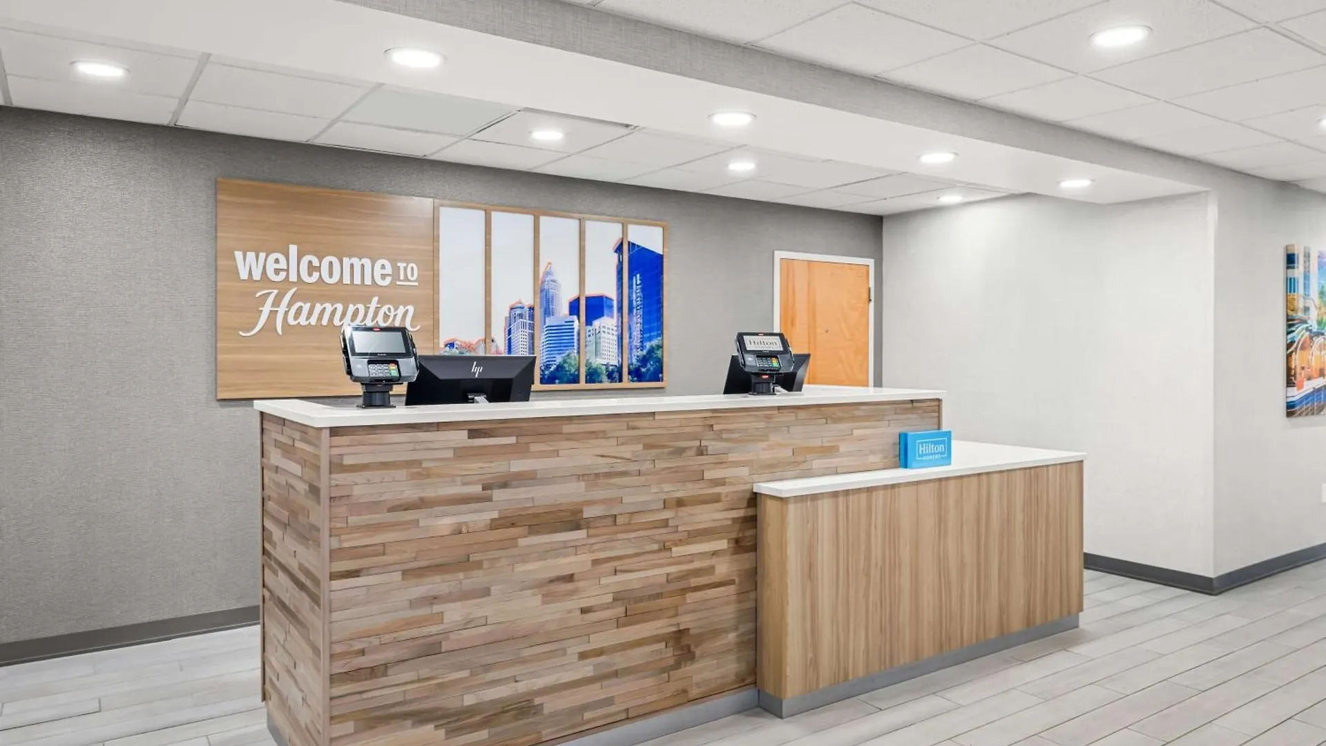 Hampton Inn & Suites Charlotte-Airport 3*, Charlotte United States