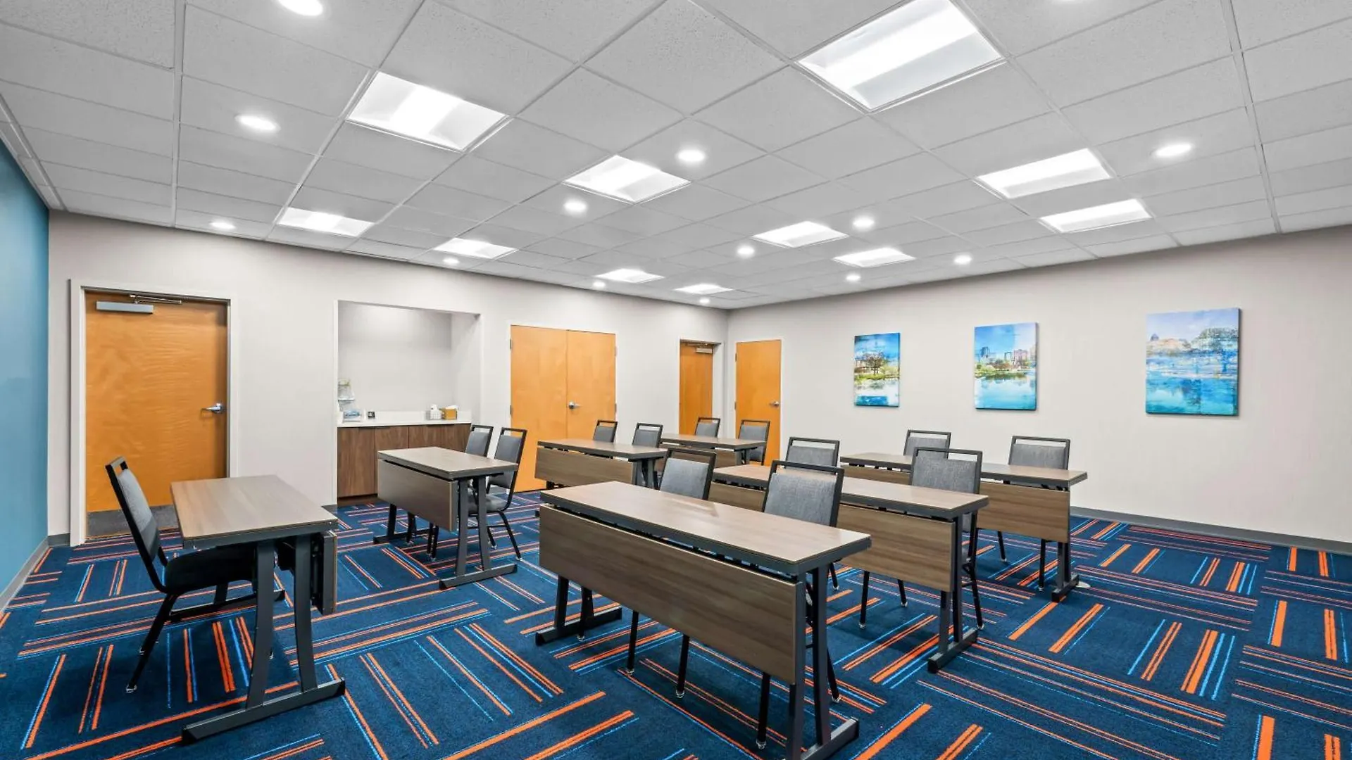 Hampton Inn & Suites Charlotte-Airport